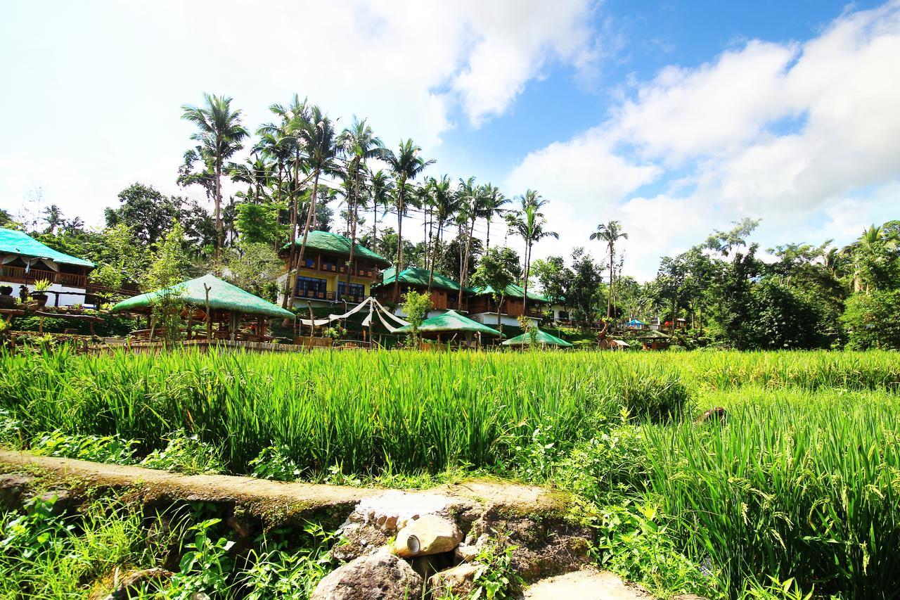مطعم سامكارا ومنتجع جاردن Lucban المظهر الخارجي الصورة