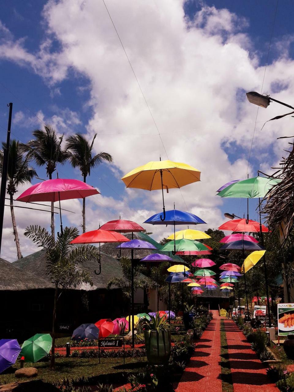 مطعم سامكارا ومنتجع جاردن Lucban المظهر الخارجي الصورة
