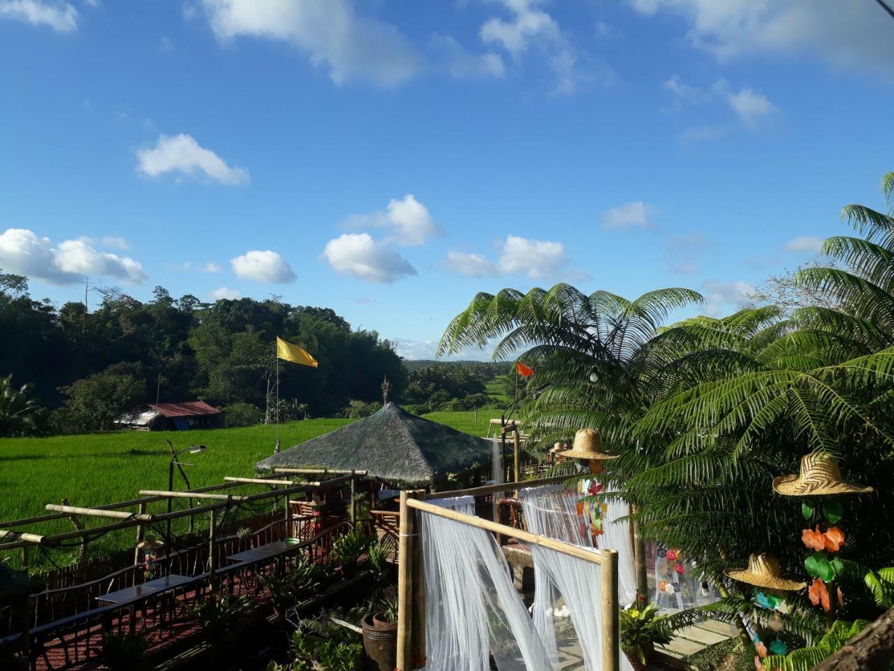 مطعم سامكارا ومنتجع جاردن Lucban المظهر الخارجي الصورة